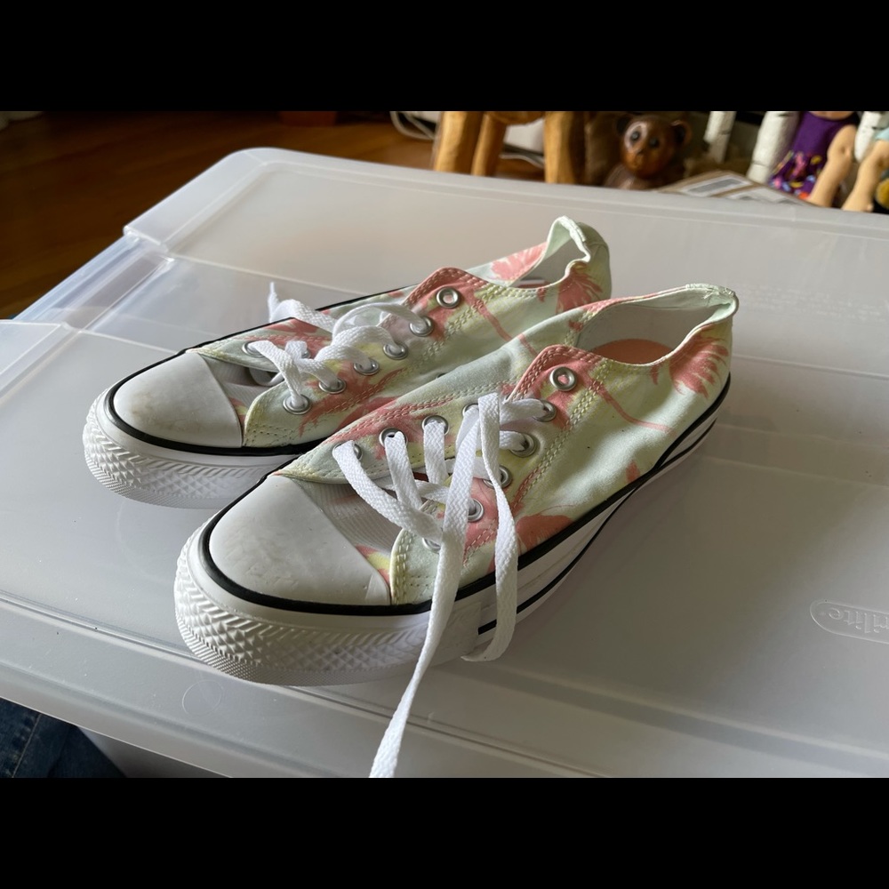 Converse